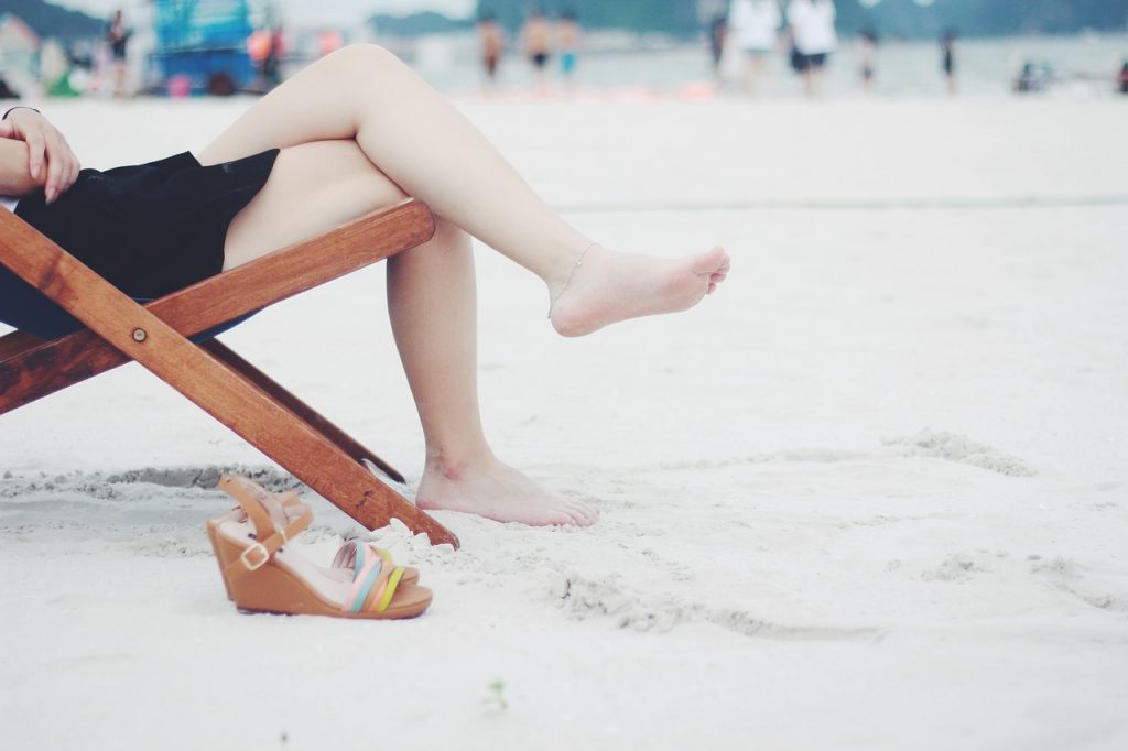 beach-1845311_1280-1024x682